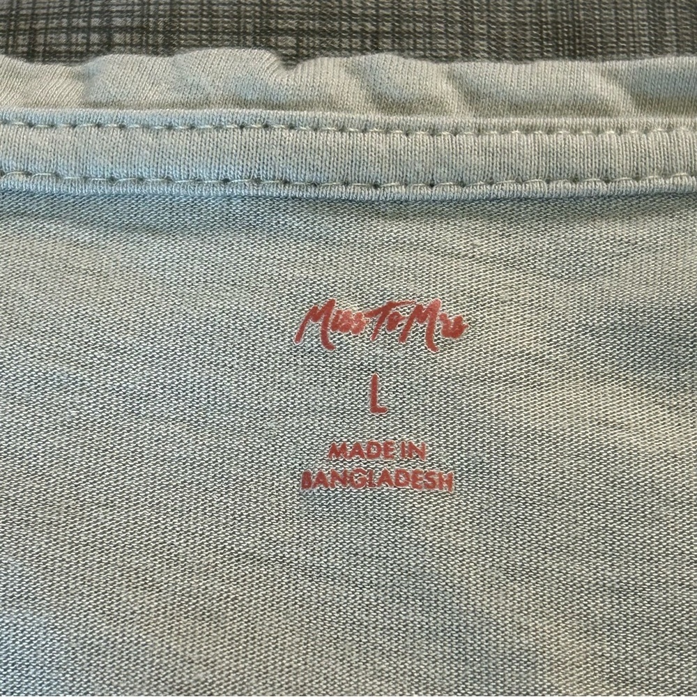 Miss to Mrs - I’m not bossy, I’m the BRIDE sleep shirt - Size Large - Picture 4 of 7